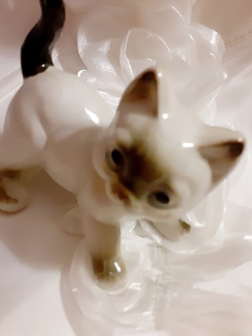 Siamese Vintage Japan Cat Figurine